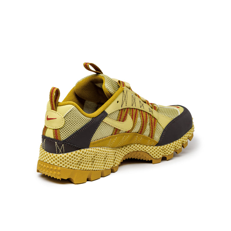 Nike acg humara store