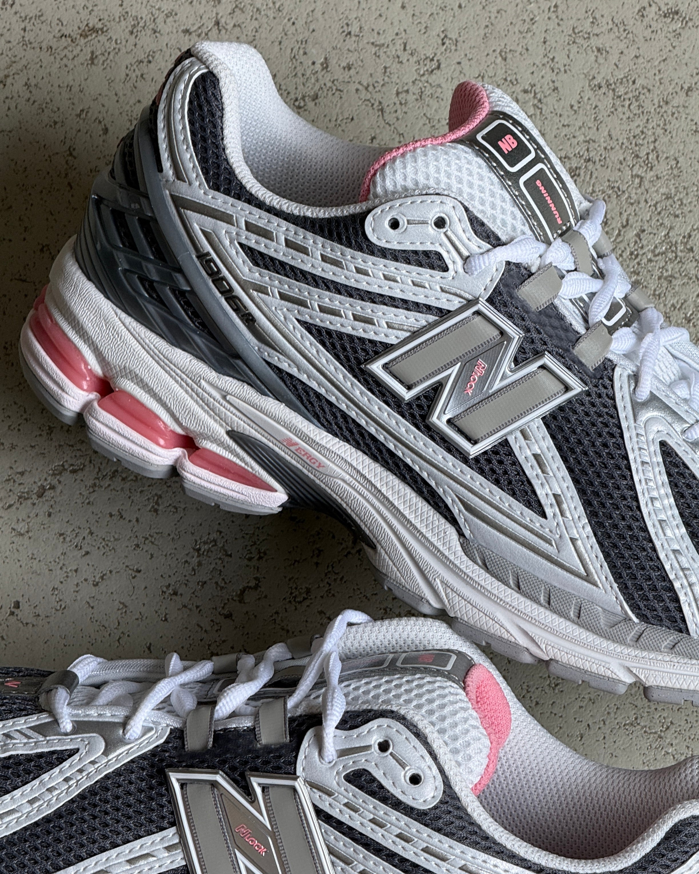 N New Balance 1906R Sneaker » Buy online now!
