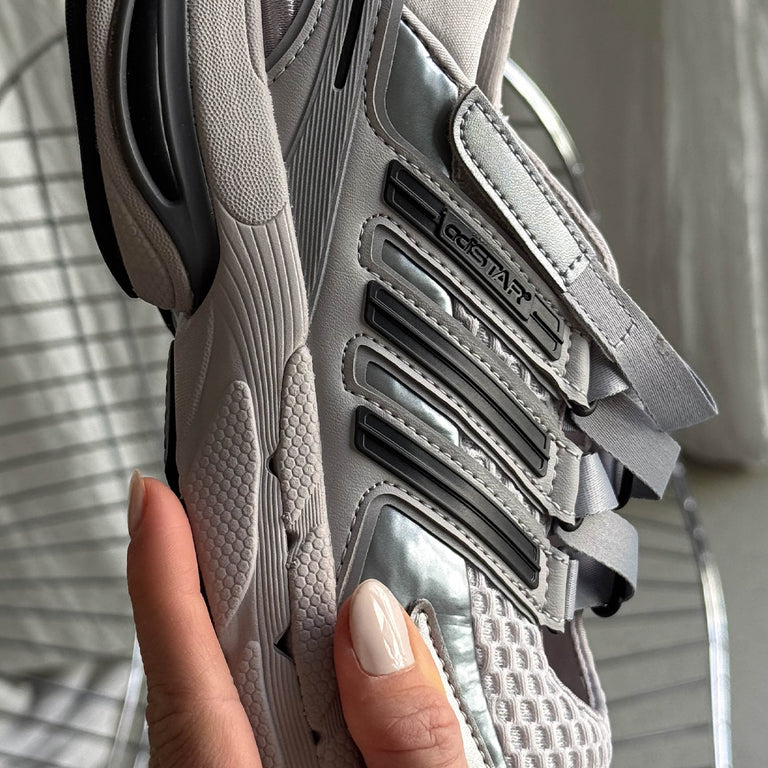 Adidas Adistar Control 5 Mary Jane onfeet