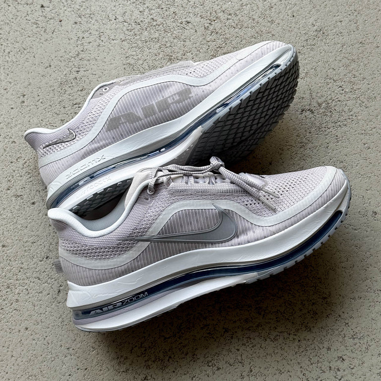 Nike Pegasus Premium onfeet