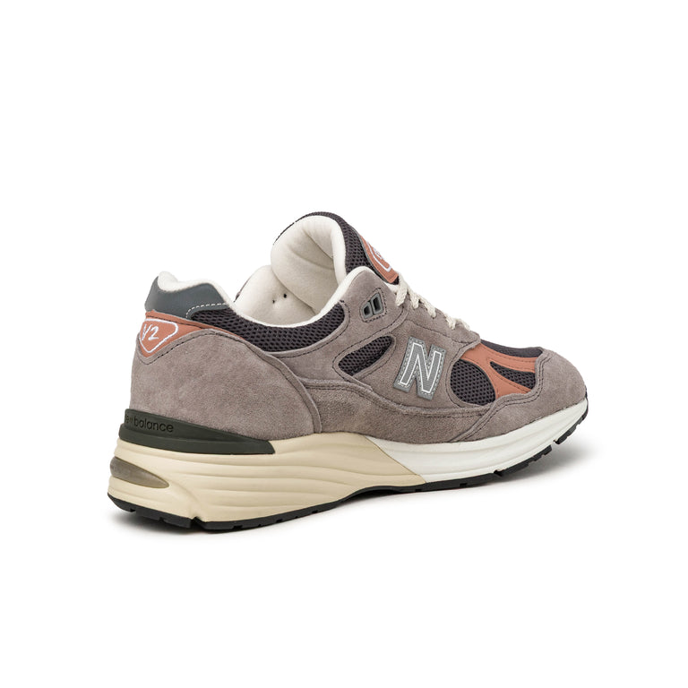 New Balance 991 v2 *Made in England* - 37.5 / Elephant Skin / Cork / Dark Gull Grey - 3