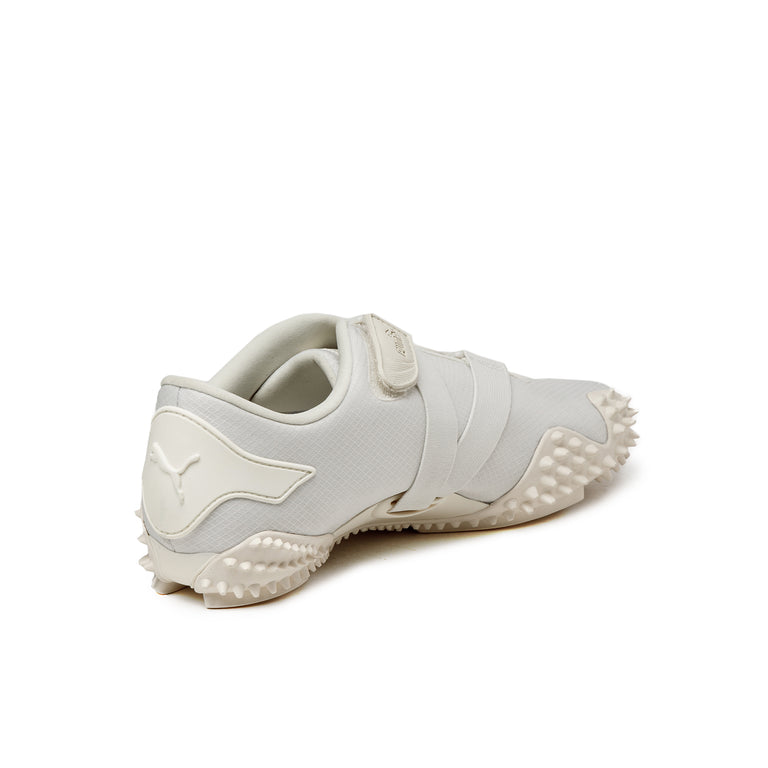Puma Mostro Archive