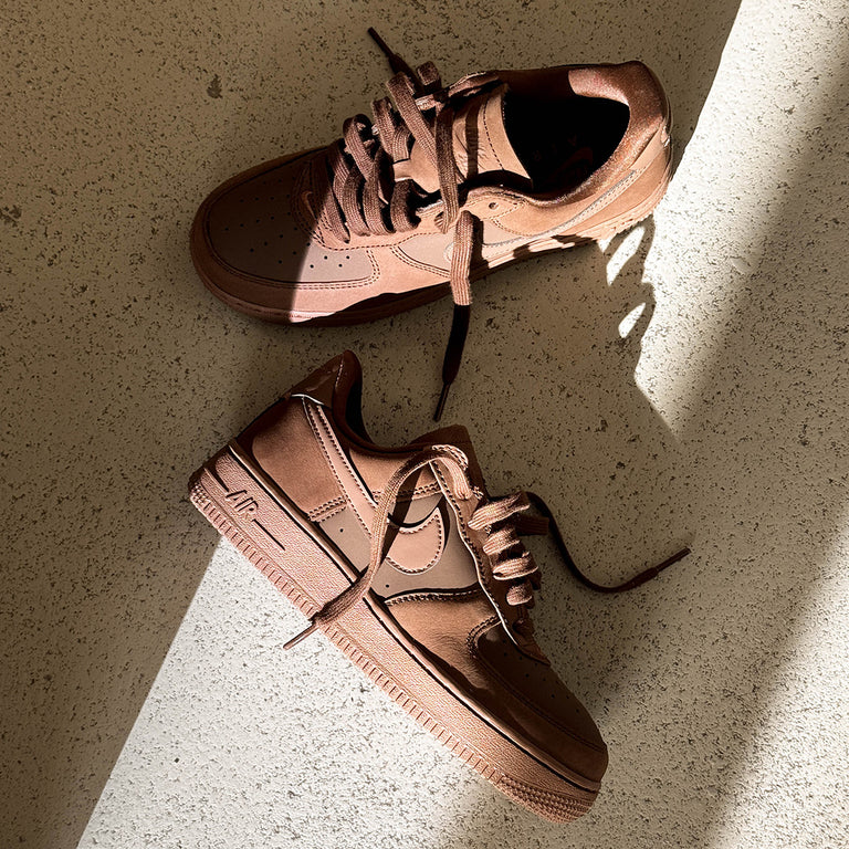 Nike Wmns Air Force 1 '07 PRM ESS onfeet