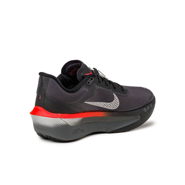 Nike Zoom Fly 6 - 42 / Black / Metallic Silver / Bright Crimson - 4