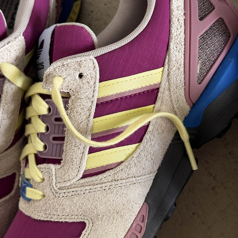 Adidas ZX 8000 onfeet