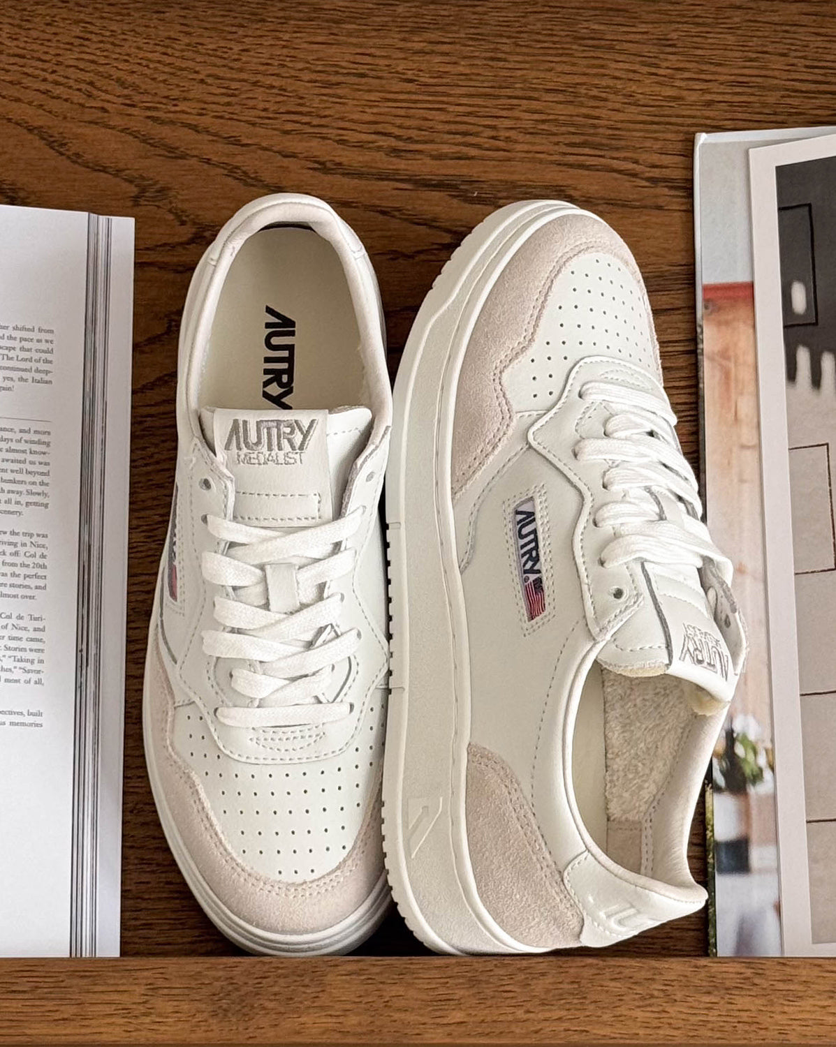 Autry Medalist W *Leather / Suede* Sneaker » Buy online now!