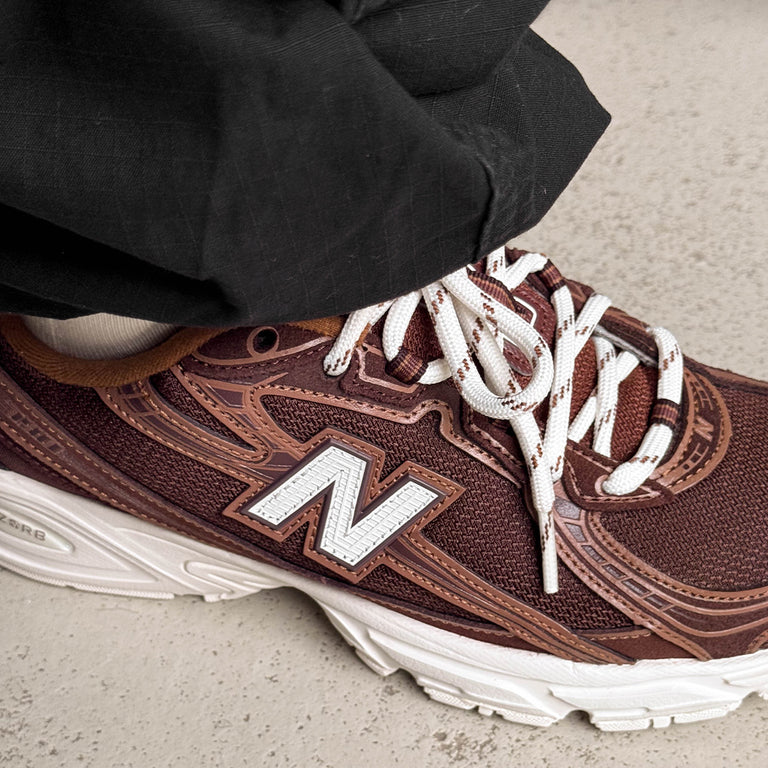 New Balance 740 onfeet