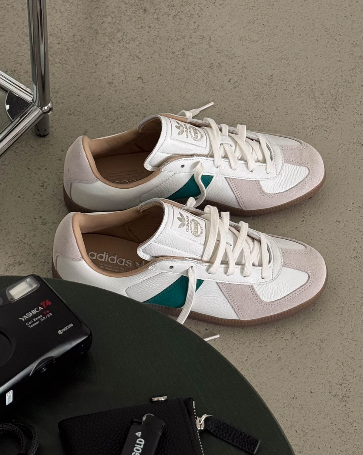 邦楽 White I'm SAMMOJi Adidas BW Army sneakers » bestel nu online!