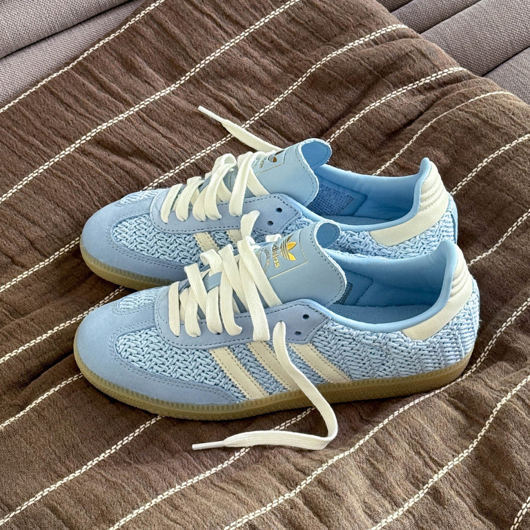 Adidas	Samba OG W *Woven* onfeet