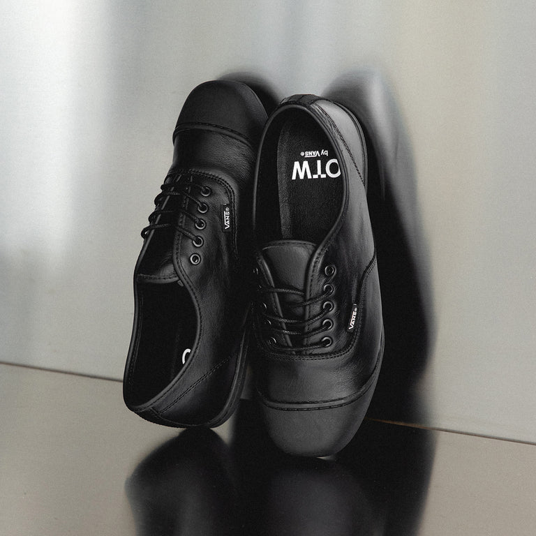 Vans OTW Authentic Prima onfeet