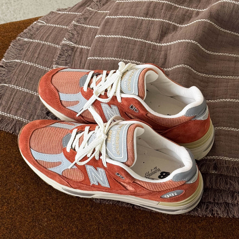 New Balance 991 v2 *Made in England* onfeet