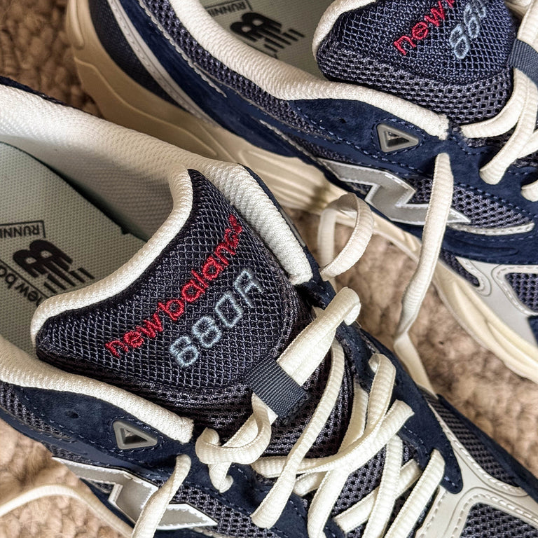 New Balance 880 onfeet