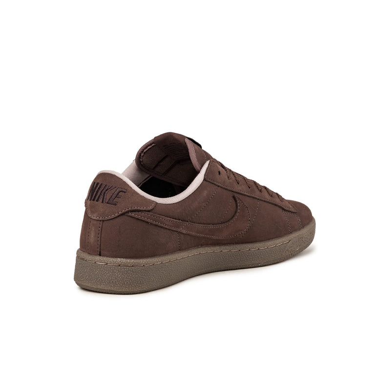 Nike	Tennis Classic CS - 45 / Maroon / Gum - 3
