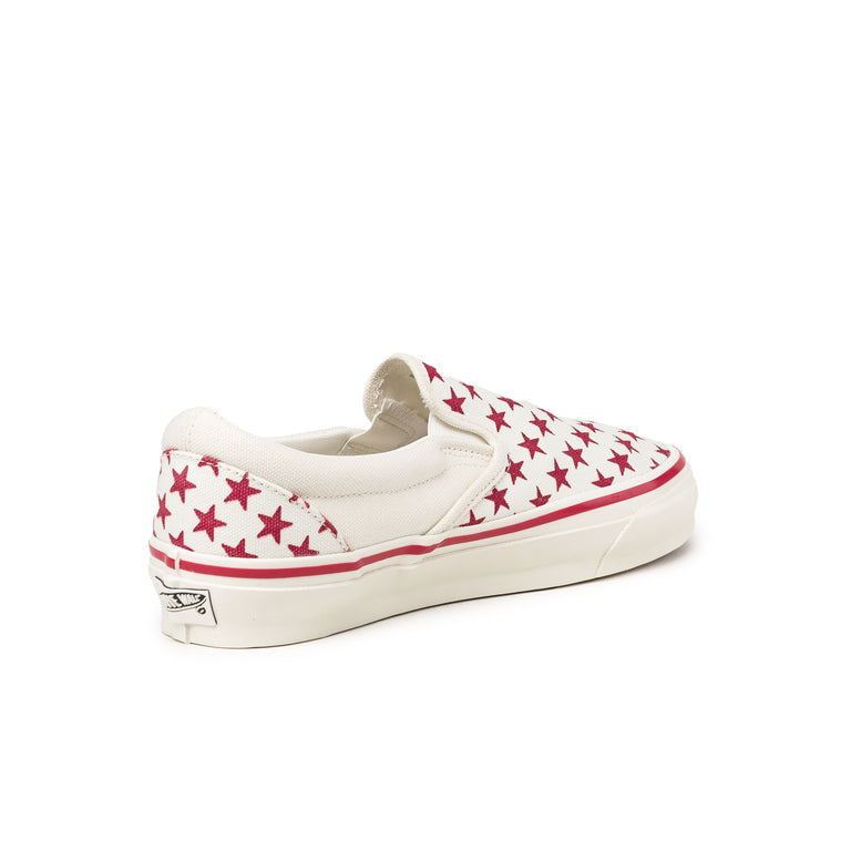 Vans Classic Slip-On *Stars* - 40.5 / White / Red - 3