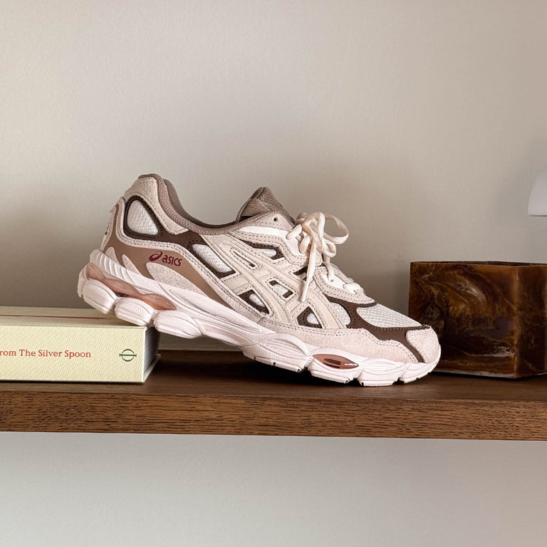 Asics GEL-NYC onfeet