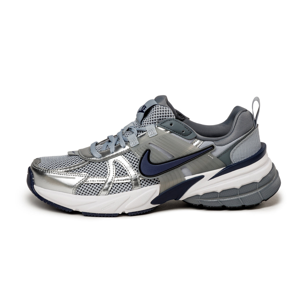 Nike V2K Run Sneaker » Buy online now!