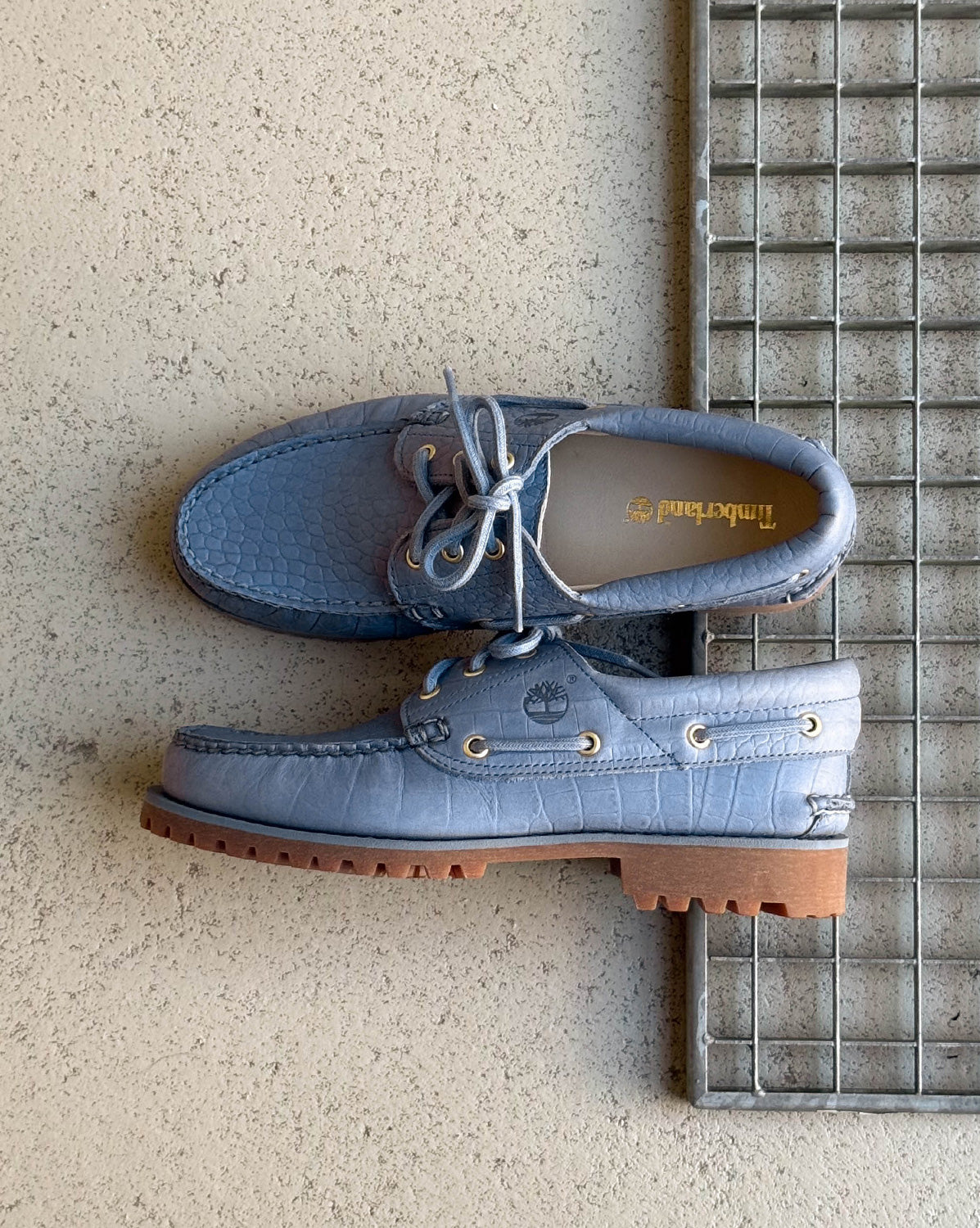 靴 Timberland / 3eye classic lug shoes Timberland Authentic 3 Eye Classic Lug Sneaker » Buy online now!