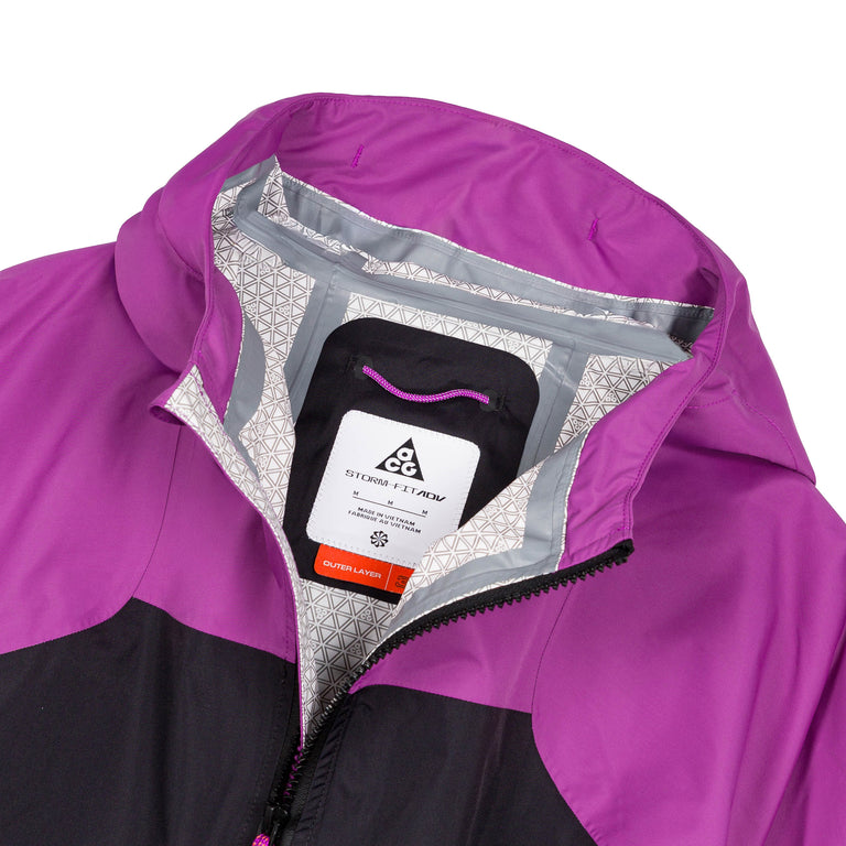 Nike	ACG *Phantazma* Storm-Fit ADV Rain Jackett - XL / Vivid Purple / Black / Safety Orange / Summit White - 3