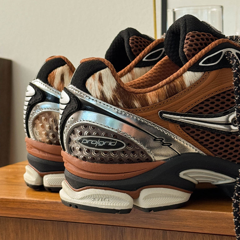 Saucony Pro Grid Triumph 4 onfeet