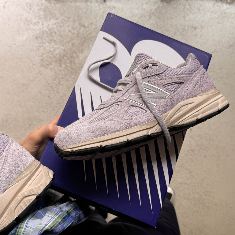 New Balance 990 v4 *Made in USA* onfeet