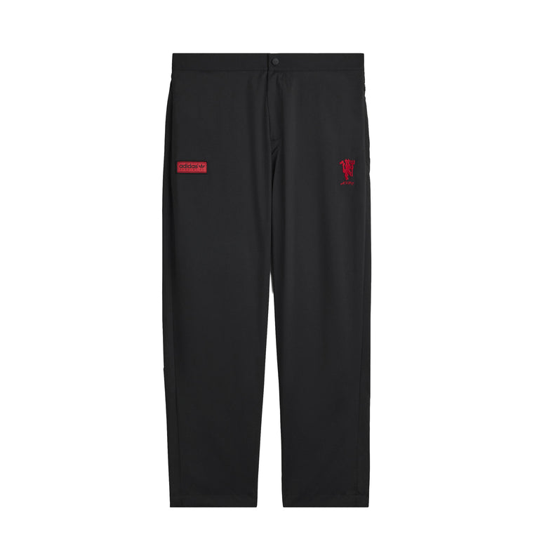Adidas	Manchester United SPZL F.C. Track Pant - L / Black
