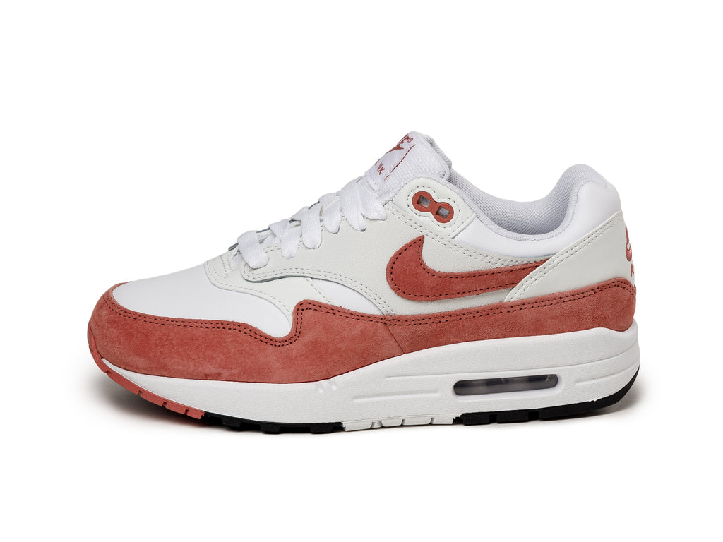 ☆人気☆【NIKE】☆NIKE Air Max 1 '87 Sail and Team Red☆ Amazon.com | Nike Air Max 1 LX Women's Shoes (FJ3169-100