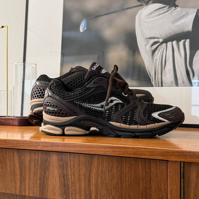 Saucony Pro Grid Triumph 4 onfeet