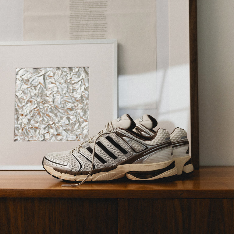 Adidas Adistar Control 5 onfeet