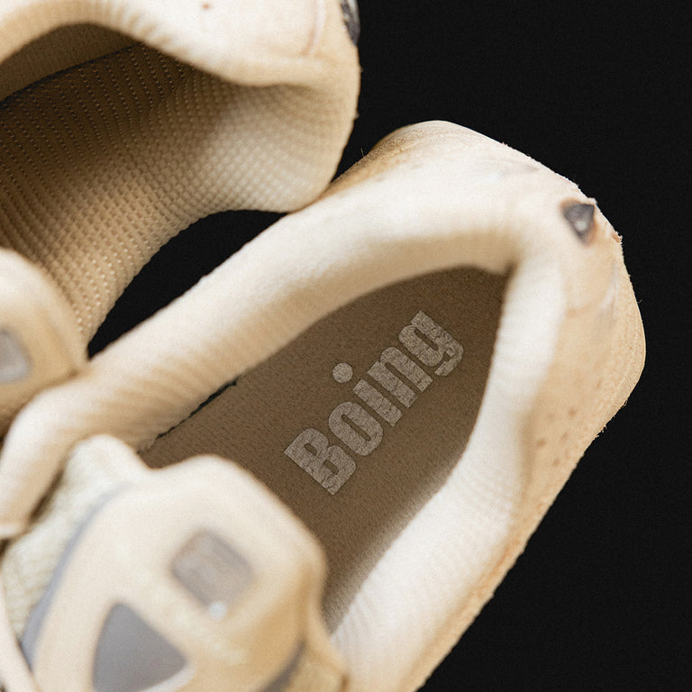 Nike Shox R4 QS onfeet