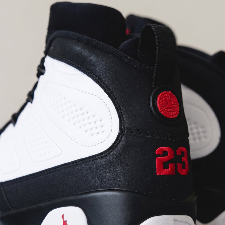 Nike Air Jordan 9 Retro OG *Space Jam* onfeet
