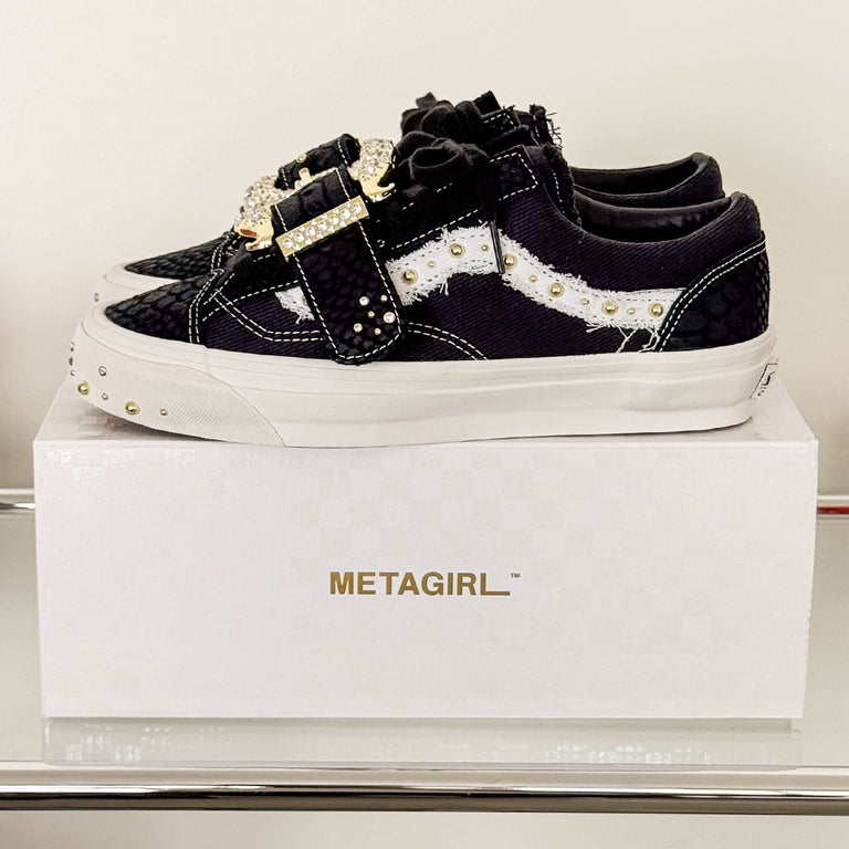 Vans OTW x Metagirl Old Skool 36 onfeet