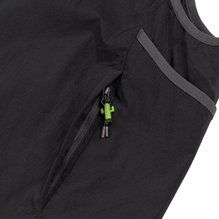 Nike	ACG *Death Bloom* Vest - L / Black / Anthracite / Summit White - 5
