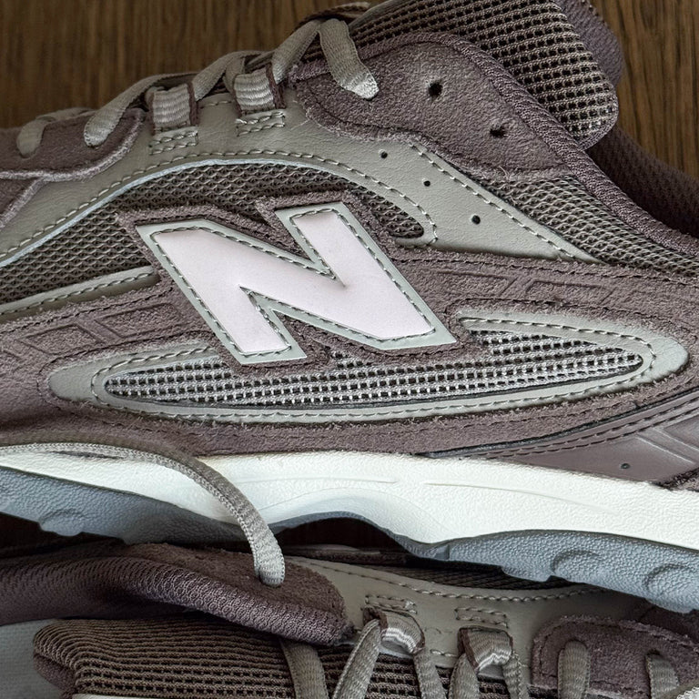 New Balance 204L onfeet