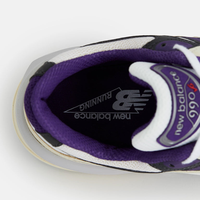 New Balance U990WB6 *Made in USA* onfeet
