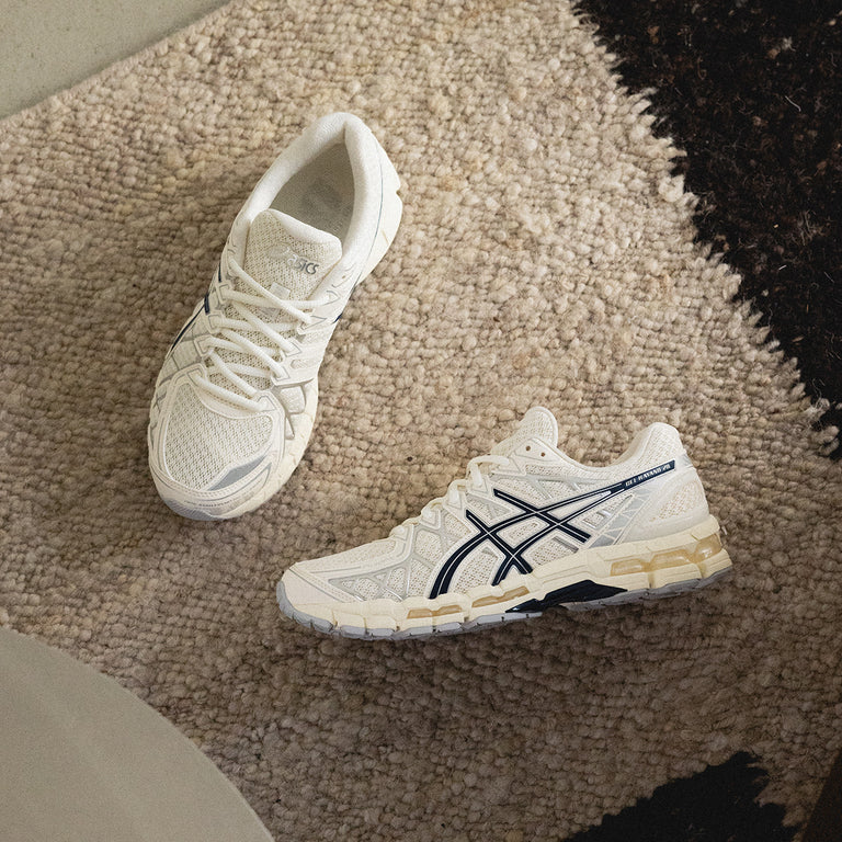 Asics GEL-Kayano 20 onfeet