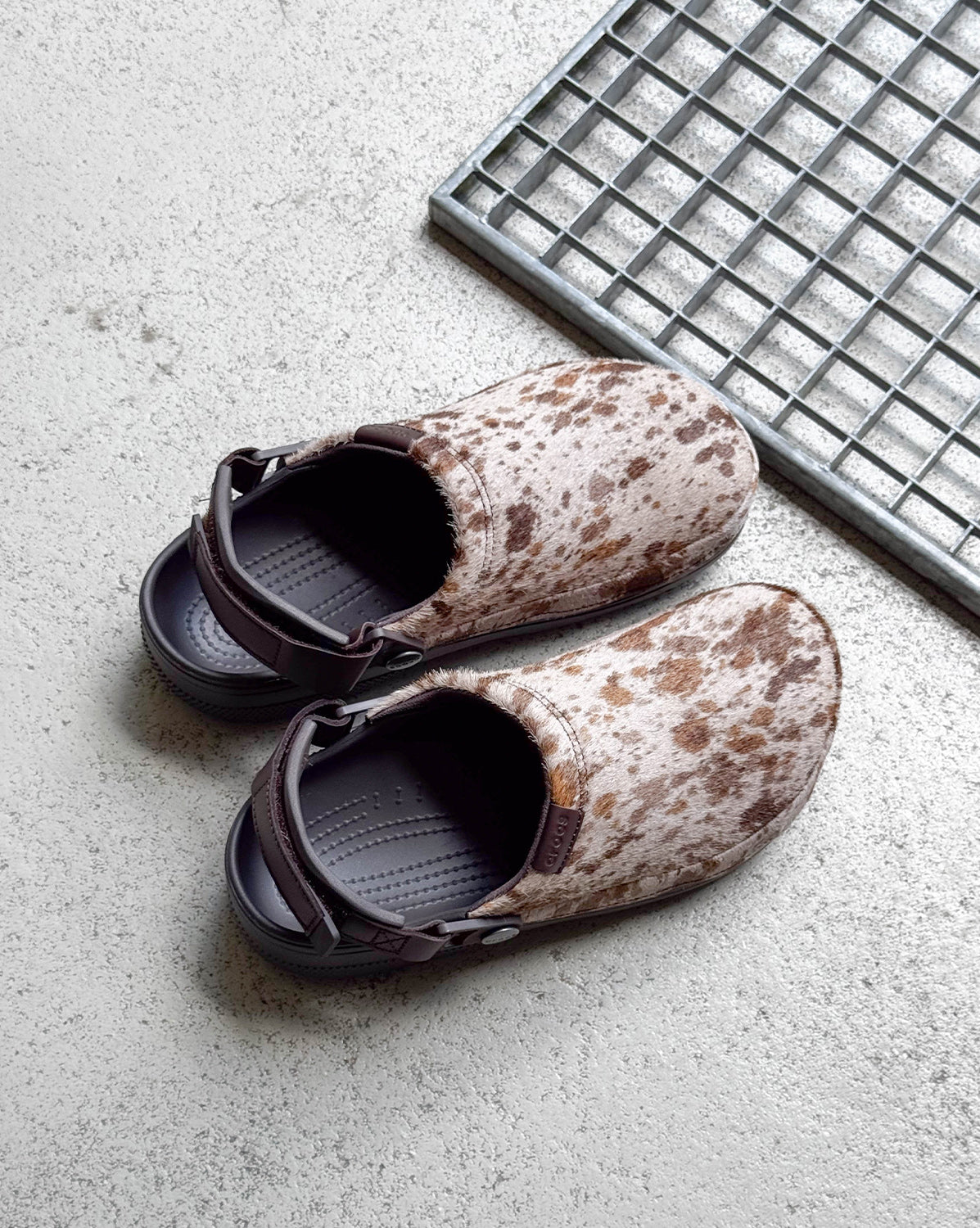 Crocs Classic Clog *Crafted Pony* Sneaker » Buy online now!