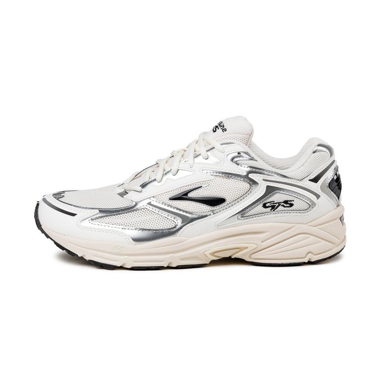 Brooks Adrenaline GTS 4 - 45.5 / Coconut Milk / Silver / Eggnog - 1