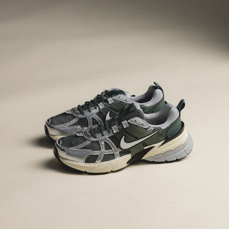 Nike V2K Run onfeet
