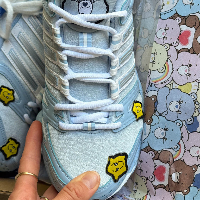 Adidas	x Care Bears Adistar Control 5 W onfeet