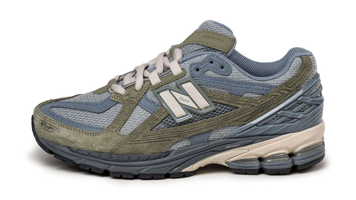 BEAMS × New Balance 2002R GORE-TEX 28.0 【公式通販】