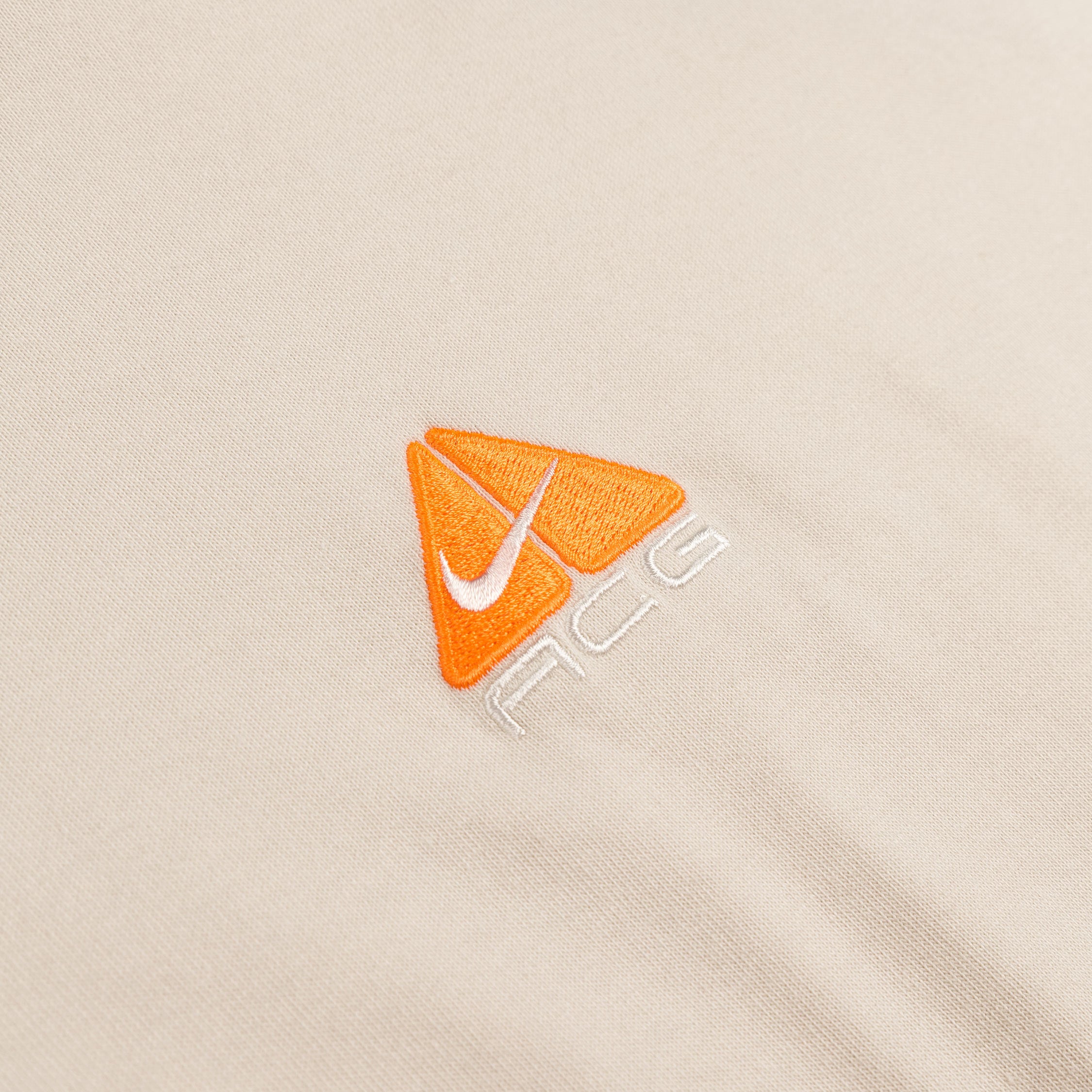 Nike ACG Lungs Tee | Apparel » Buy online now!