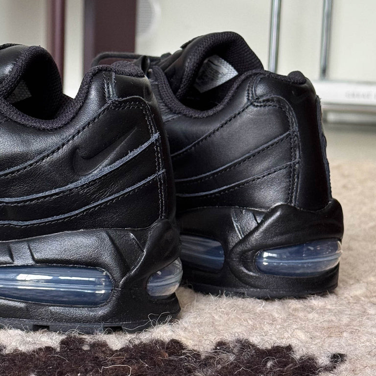 Nike Air Max 95 *Big Bubble* *Leather* onfeet