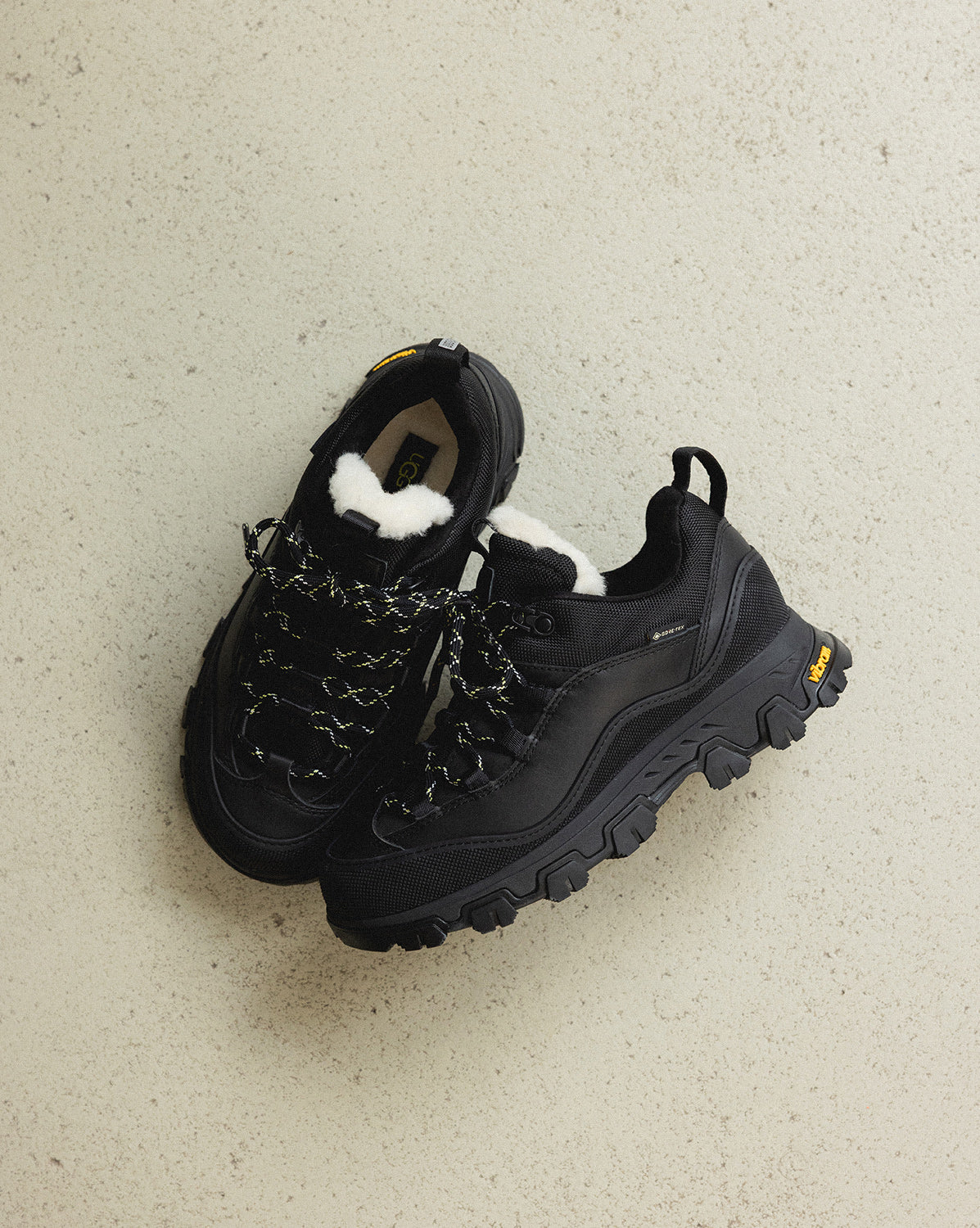 UGG Wmns MetroTrek Hiker Sneaker » Buy online now!