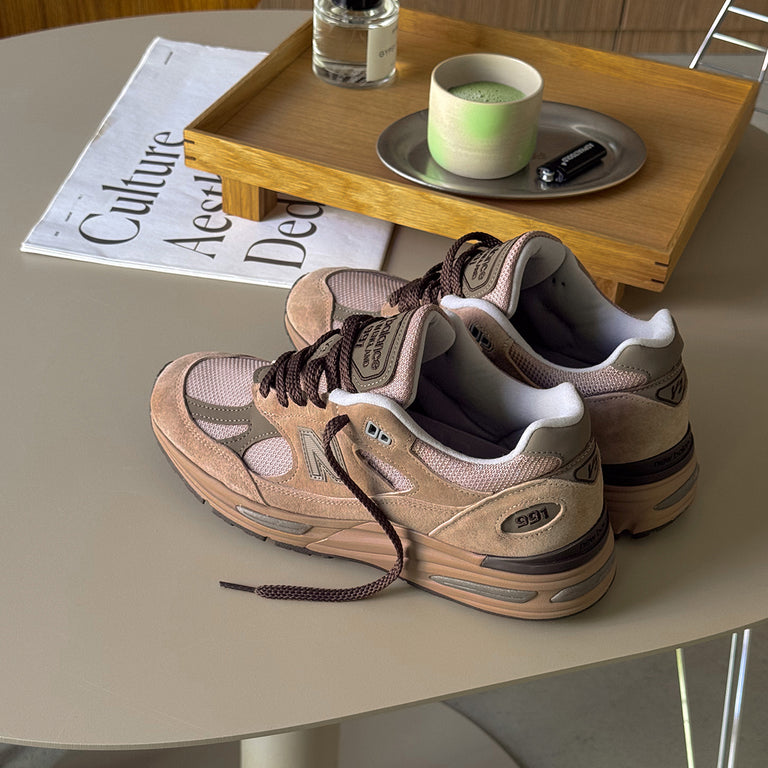New Balance 991 v2 *Made in England* onfeet