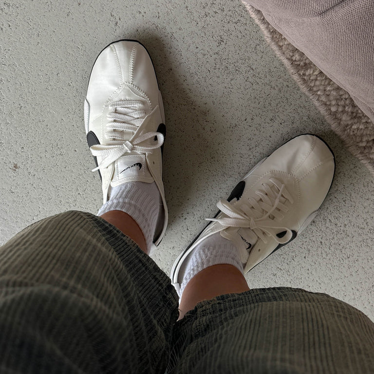 Nike Wmns Moon Shoe OG onfeet