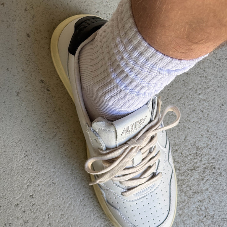 Autry Medalist onfeet