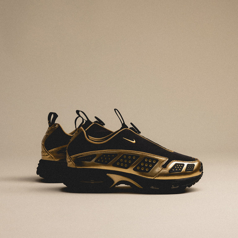 Nike Wmns Air Max SNDR SE onfeet