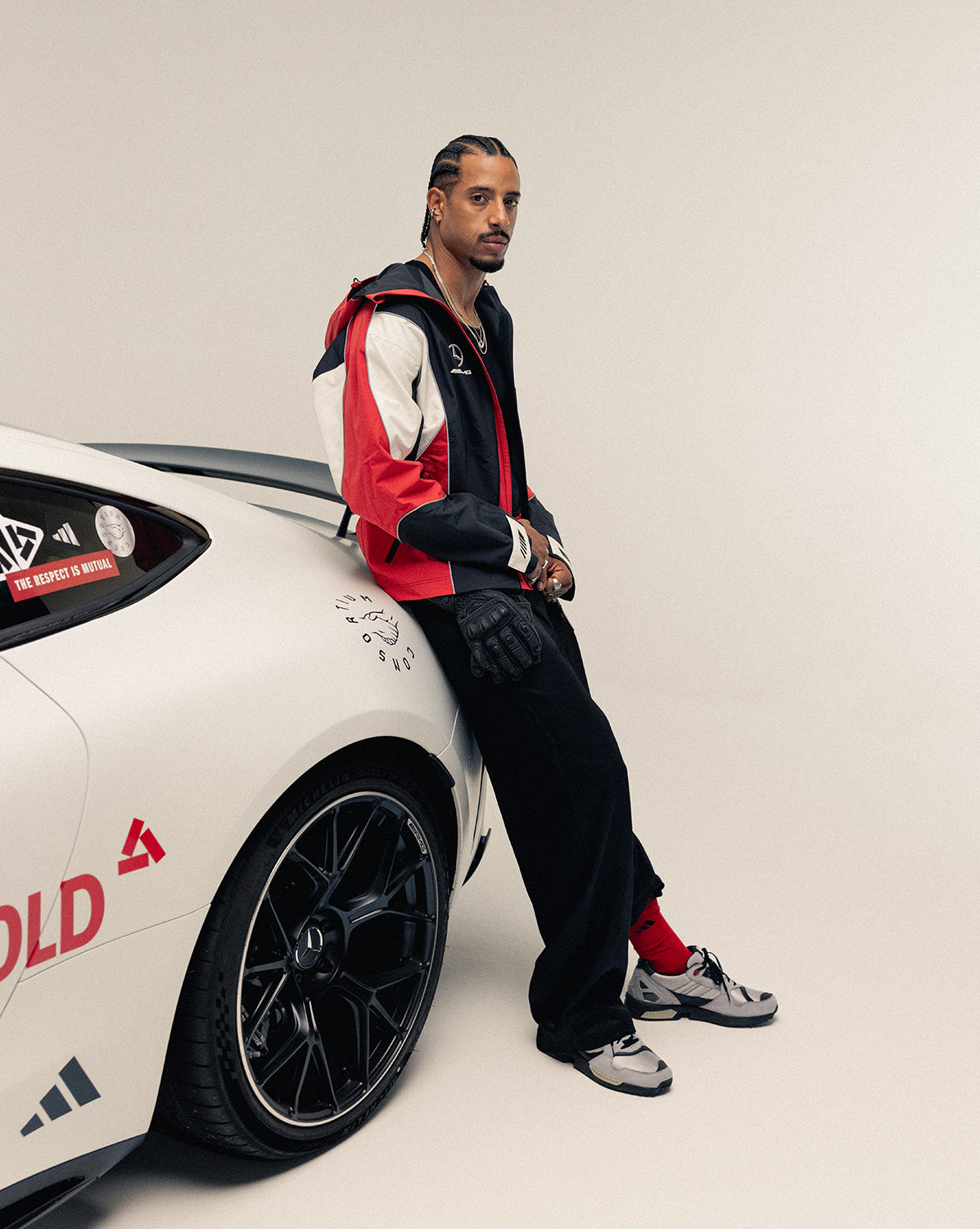 adidas メルセデス・ベンツ フード付きジャケット adidas Mercedes - AMG Petronas Formula One Team Jacket