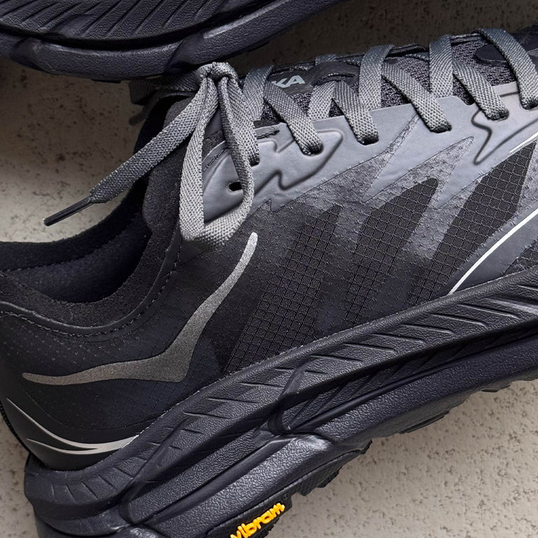 HOKA Mafate Speed 4 Lite onfeet