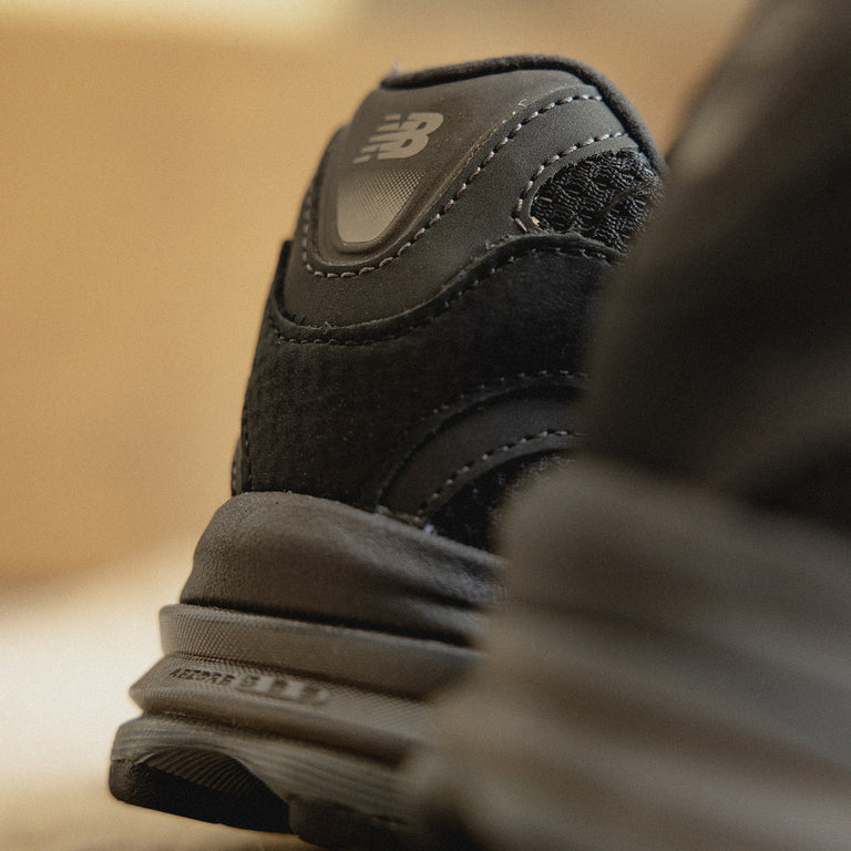 New Balance U2010TTB onfeet